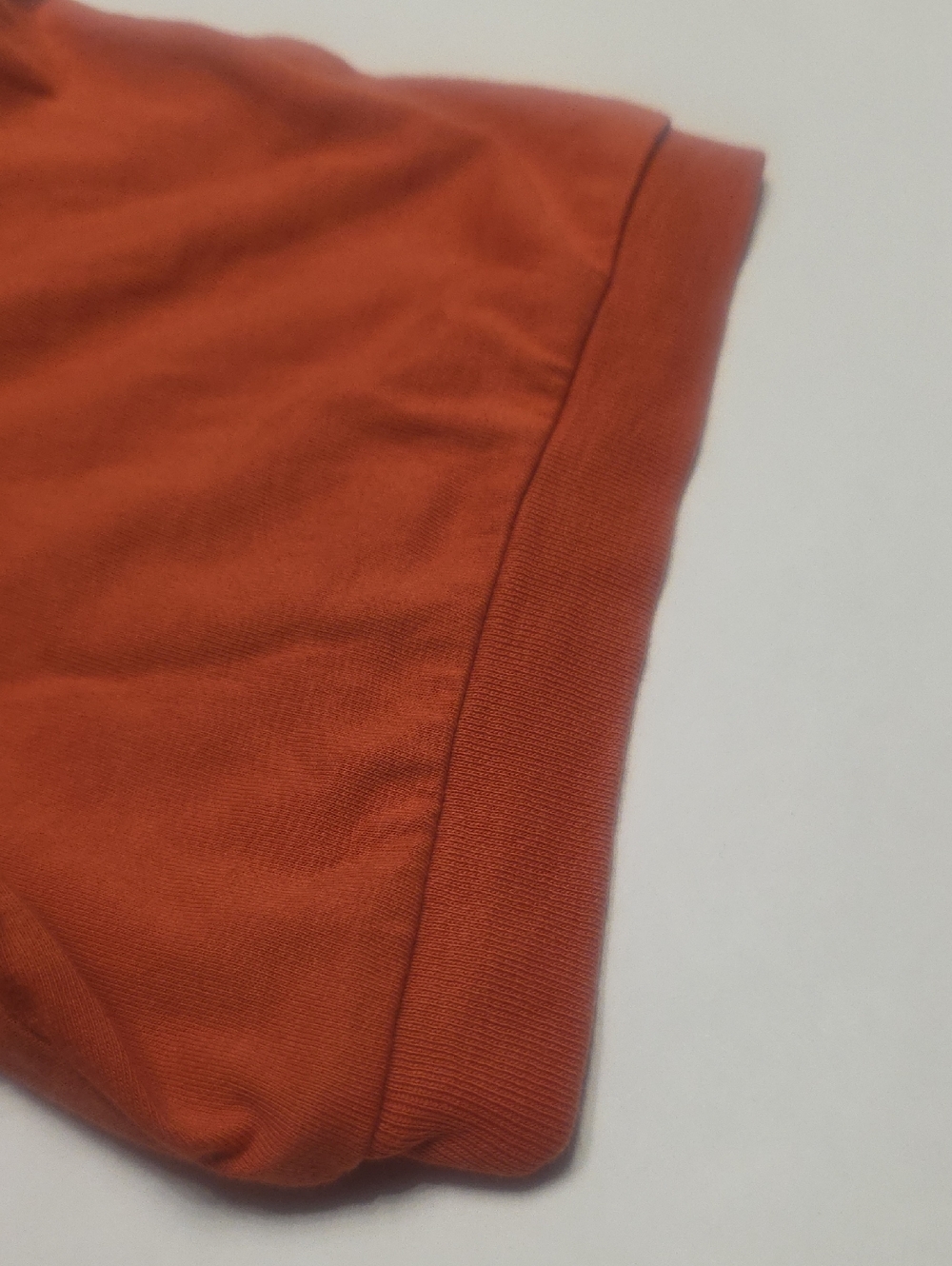 NWT Men's Large Outerknown Short Sleeve T-Shirt with Pocket. Color called Rut - Picture 4 of 5